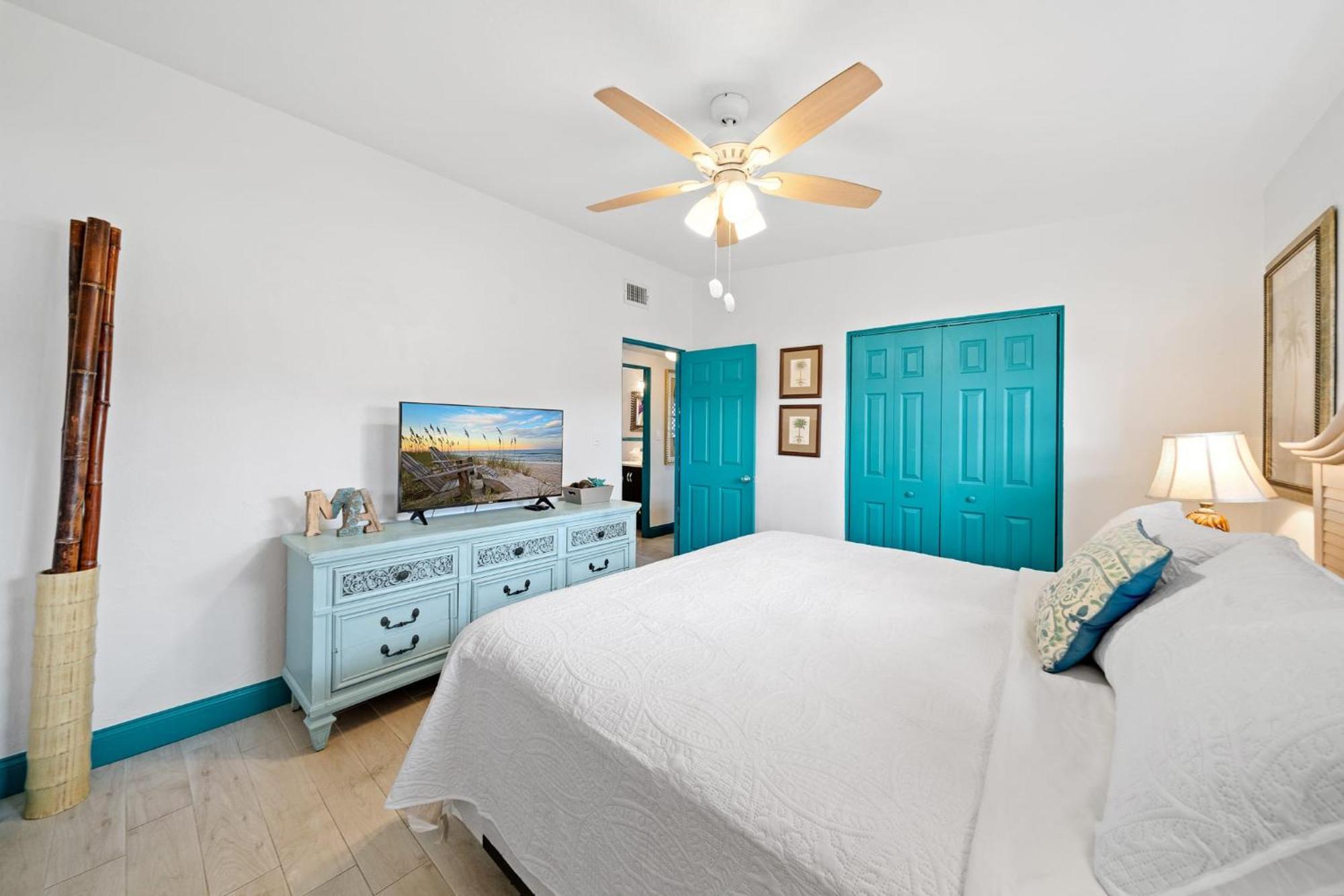 Uptown Cottage - Walk To The Beach And Restaurants โคโคบีช ภายนอก รูปภาพ