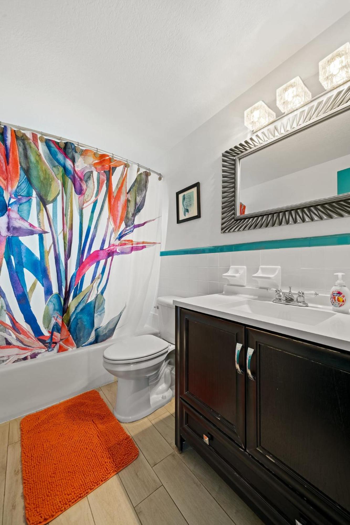 Uptown Cottage - Walk To The Beach And Restaurants โคโคบีช ภายนอก รูปภาพ